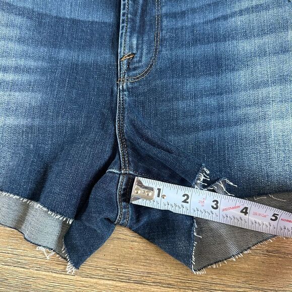 FRAME Denim Cutoff Jean Shorts size 32 - Picture 7 of 10